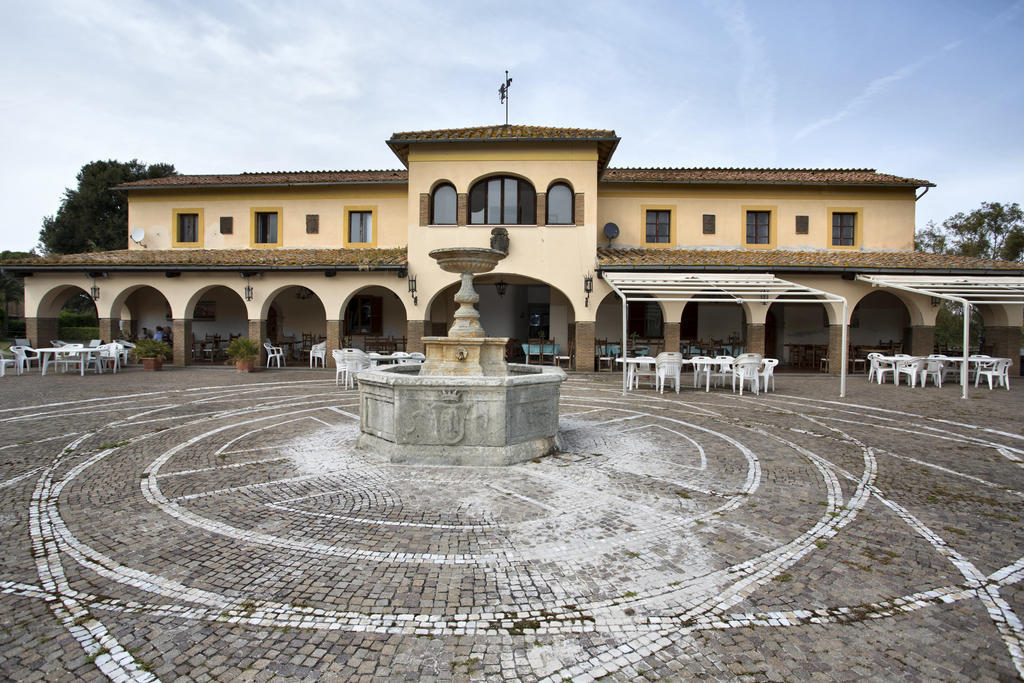 Agriturismo Pian Di Spille - Golf Villa Tarquinia Exterior foto